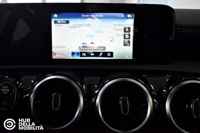 MERCEDES-BENZ A 180 d Automatic Business Extra